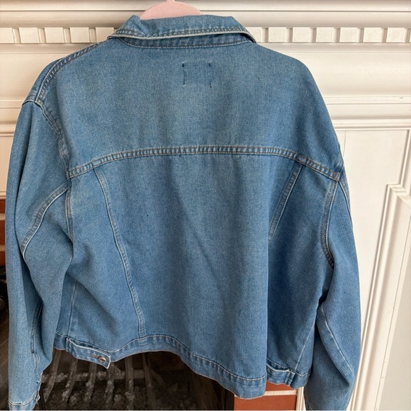 Boohoo Light Blue Jean Jacket for Women - Picture 6 of 7